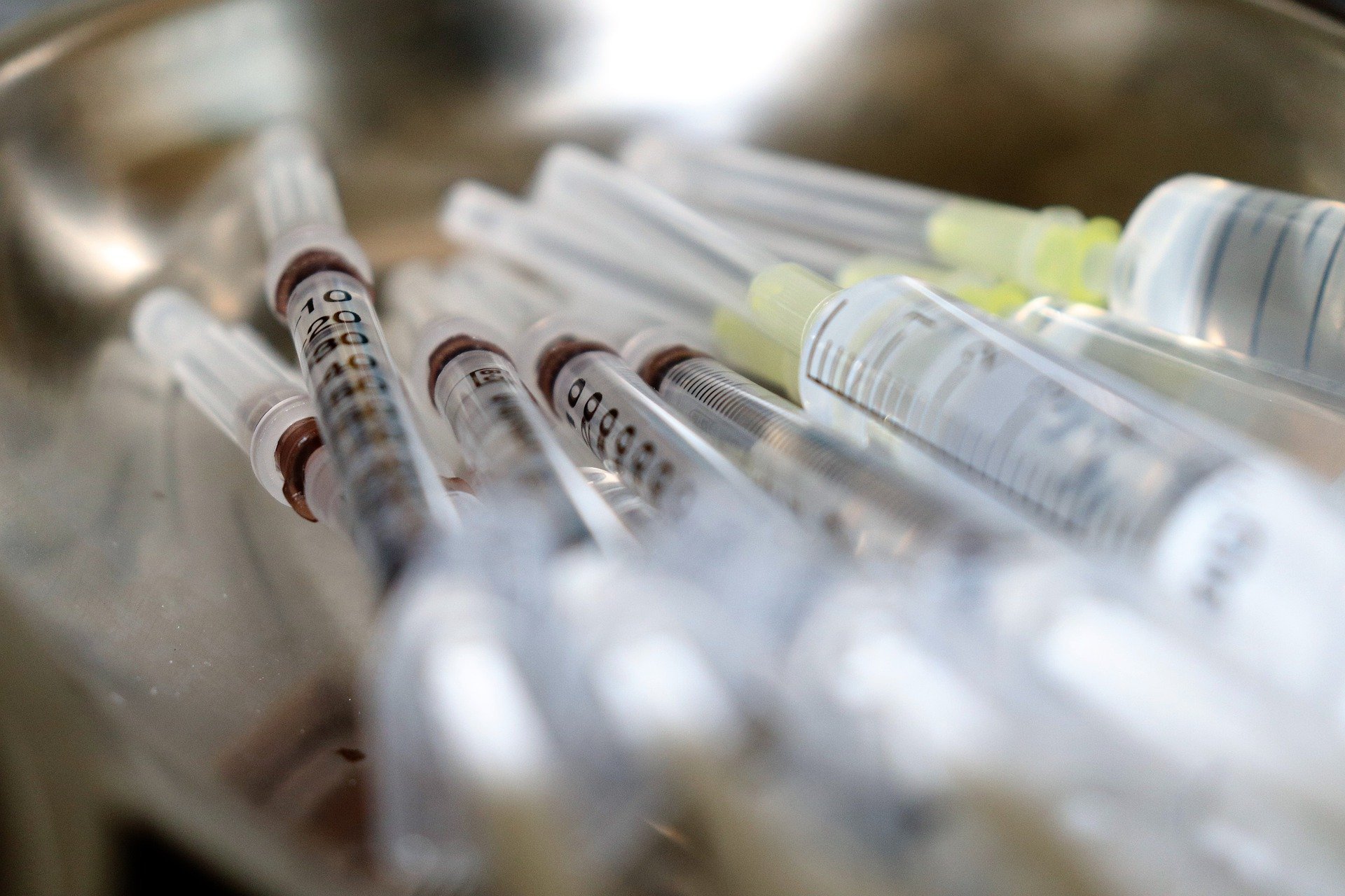 picture of syringes